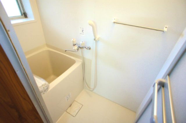 ネオステージⅢ【キャッシュバック対象物件】の浴室|日々の暮らしに欠かせないお風呂です