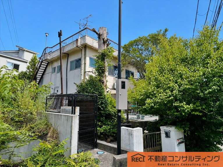 西宮市苦楽園三番町　中古戸建