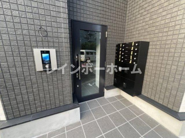 D-styleお花茶屋のエントランス