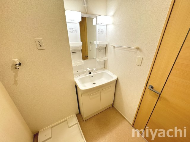 レヴェランス　Bの洗面所