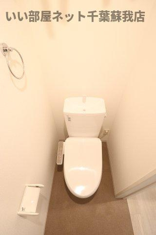 ジーメゾン千葉浜野ルミソラのトイレ|シンプルで使いやすいトイレです