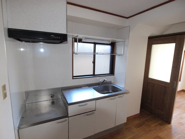 和田ビルのキッチン