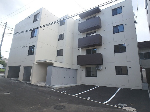 ＭＯＣＯ　南平岸