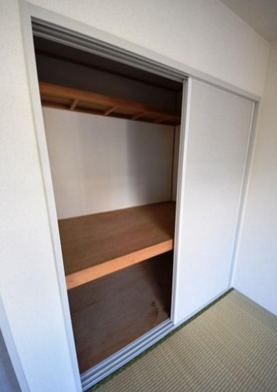 ディアス　ミヨシの収納
