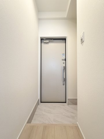 Cocon Grandjour 尼崎水堂町の玄関