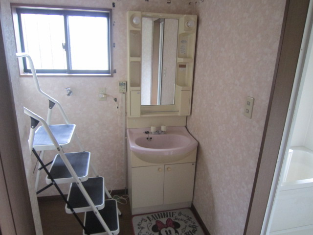 行田長野メーターモジュール注文住宅の独立洗面台