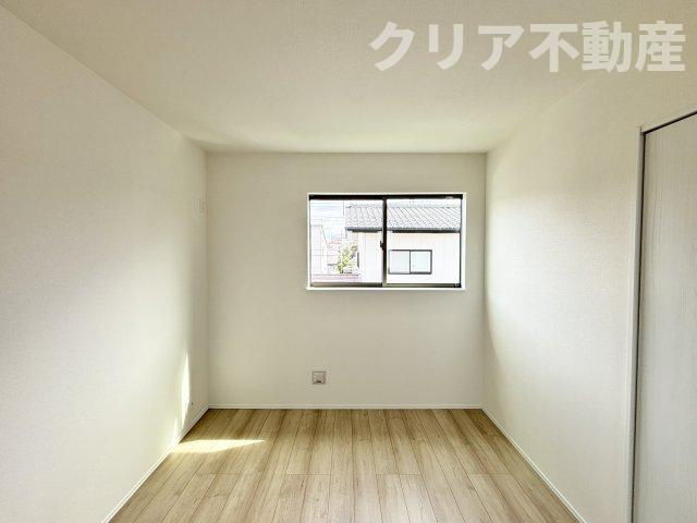 【洋室】 | 9/15値下げ！駐車4台可♪前橋市上新田町新築