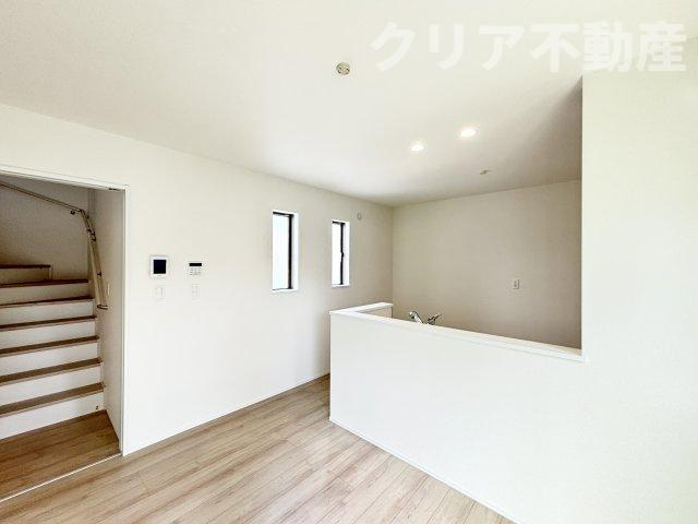 【居間・リビング】 | 9/15値下げ！駐車4台可♪前橋市上新田町新築