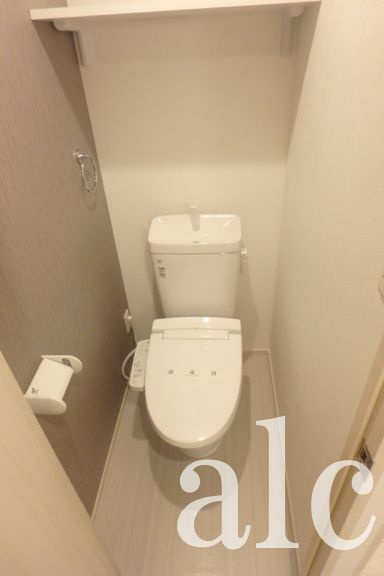 ハーモニーテラス南長崎のトイレ|同建物内別部屋　敷金0礼金0