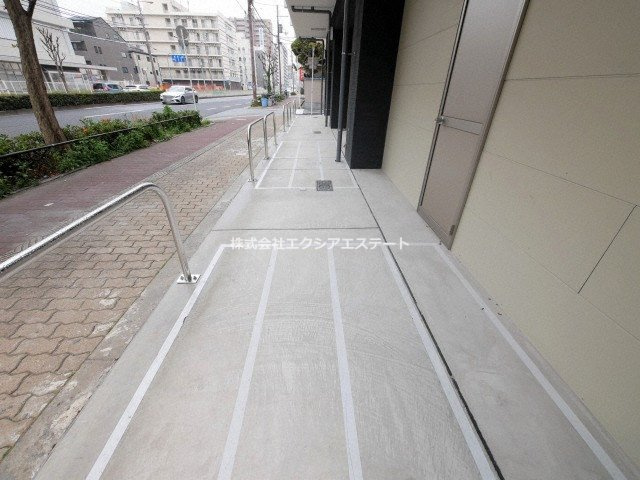 大阪市阿倍野区阪南町３丁目の賃貸マンションの駐車場