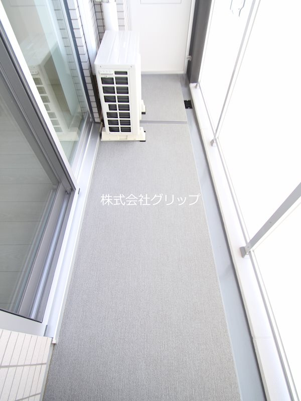 リヴシティ横濱ヒルサイドテラスのバルコニー