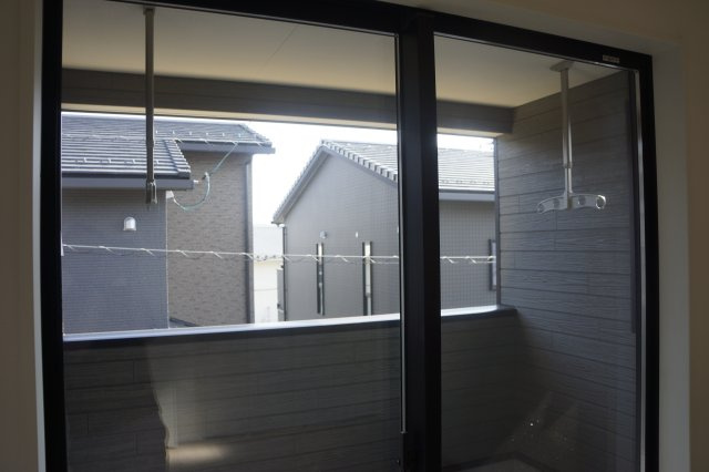 出雲市大津町　新築建売住宅　3棟現場　①号地のバルコニー