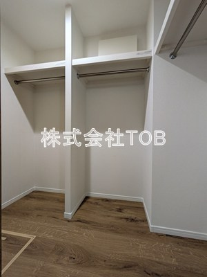 【収納】 | 桜丘戸建-桜丘4丁目- | 7.6帖ウォークインクローゼット