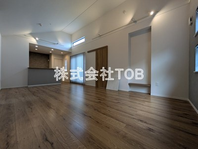 【居間・リビング】 | 桜丘戸建-桜丘4丁目- | 21.2帖