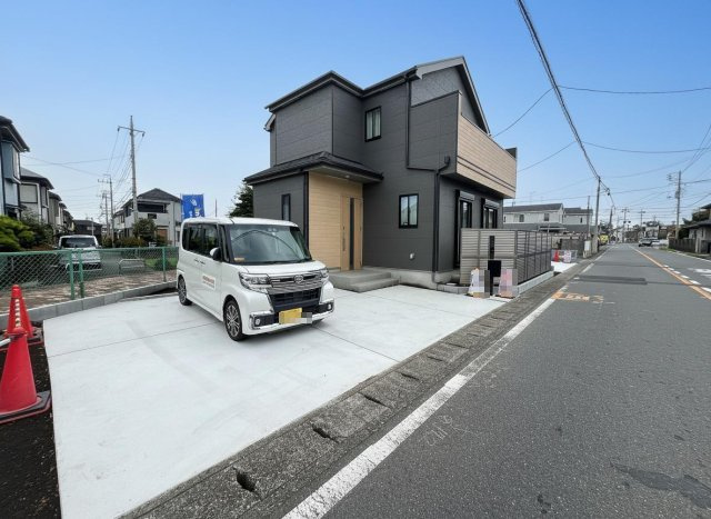 狭山ヶ丘2丁目新築戸建ての前面道路含む現地写真|前面道路含む現地写真です