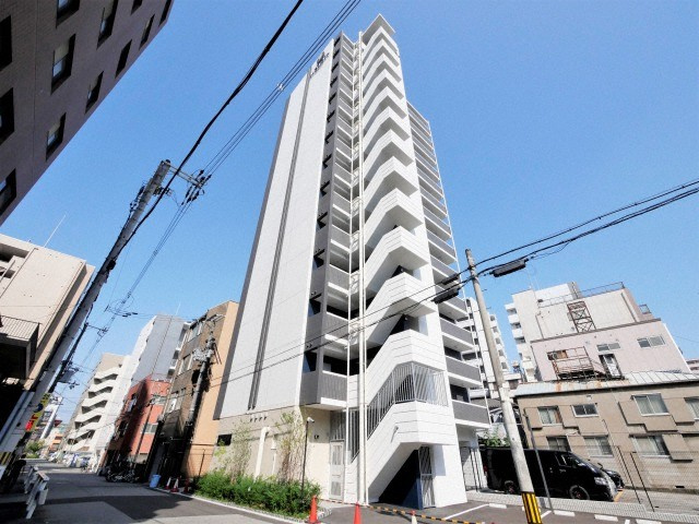ラヴィータ難波元町の外観