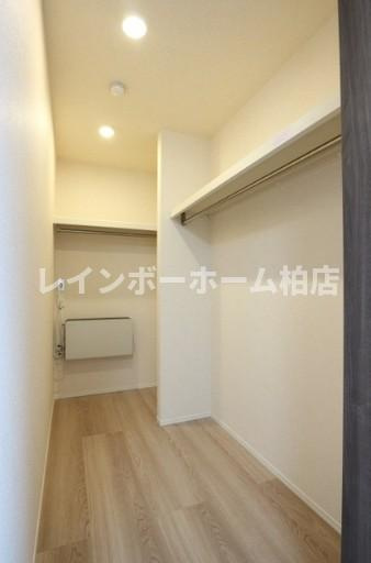 仲介手数料（賃料の1.10ヵ月）の50％OFF対象物件！の収納