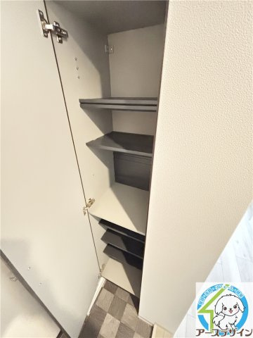 ジーメゾン大久保の玄関|※類似部屋