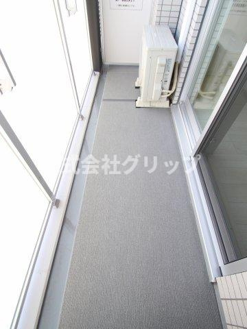 リヴシティ横濱ヒルサイドテラスのバルコニー