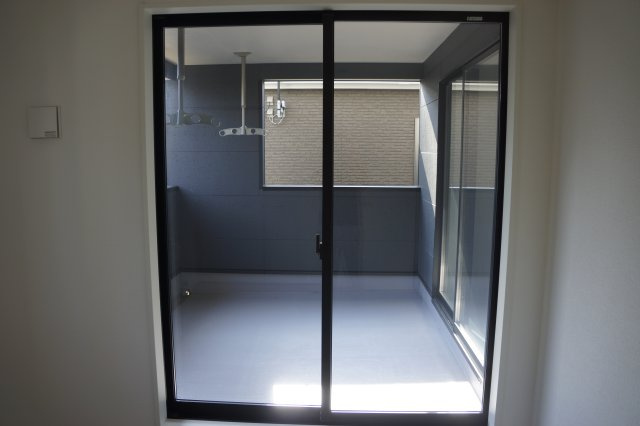 出雲市大津町　新築建売住宅　3棟現場　③号地のバルコニー