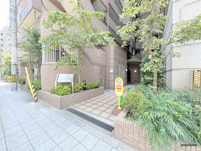 アメニティ江戸堀　仲介手数料無料のエントランス