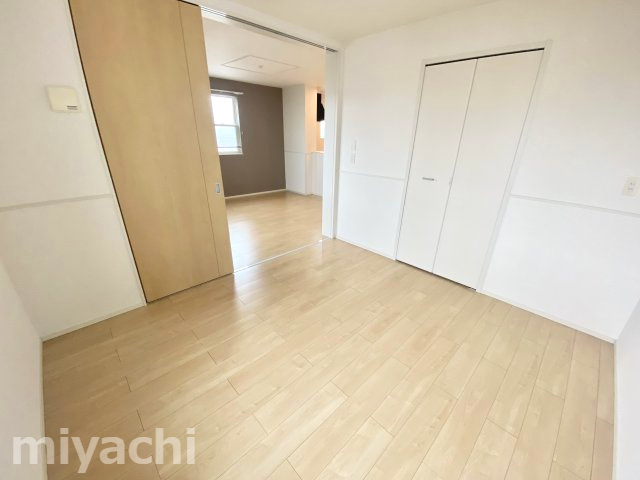 パークアクシス　オストAの洋室