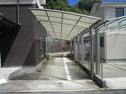 安佐南区相田２丁目の駐車場
