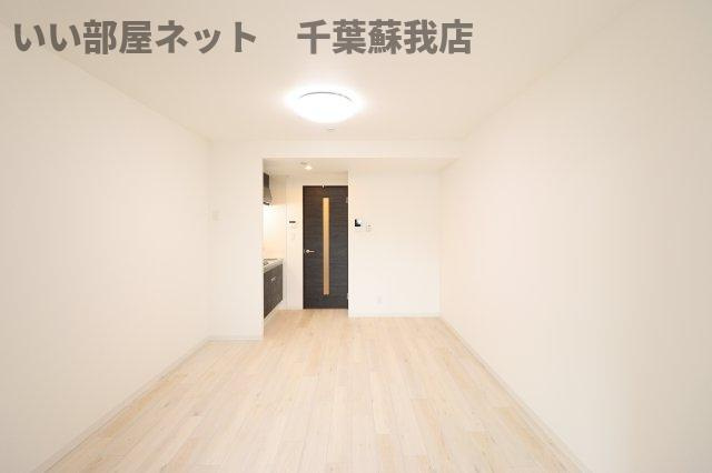 ジーメゾン千葉村田町ヘルミの居間・リビング|リビングです