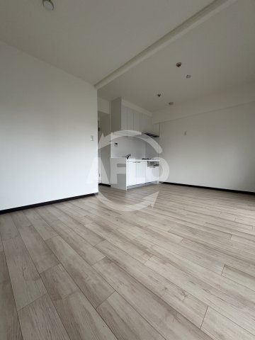 阪神ハイグレードマンション5番館の居間・リビング|阪神ハイグレードマンション5番館　