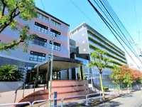 私立立正大学まで534m