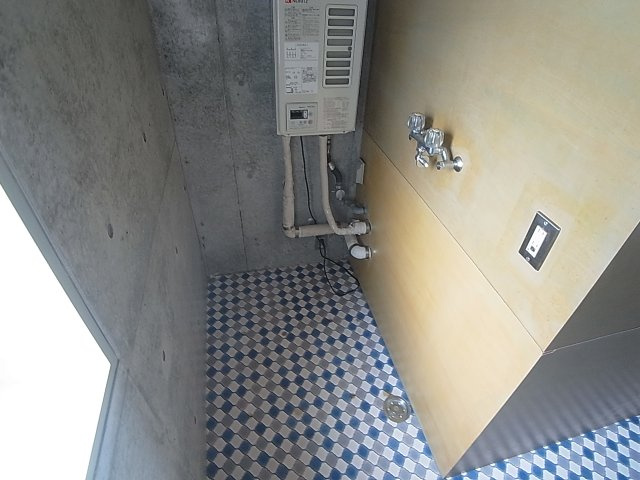 アパルトマンサンクフォイユの洗面所|室内洗濯機置き場