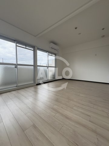 阪神ハイグレードマンション5番館の居間・リビング|阪神ハイグレードマンション5番館　