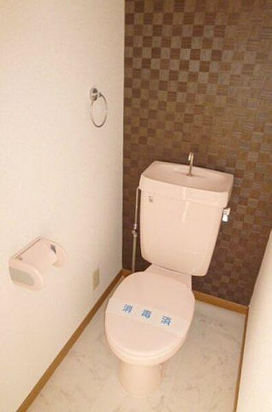 アメニティⅡのトイレ|落ち着いたトイレです※別号室のお写真になります。