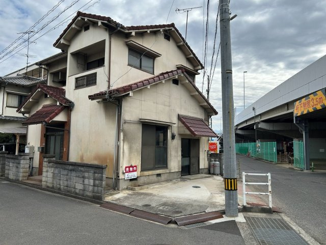 保免中1丁目の外観|おしゃれな外観です