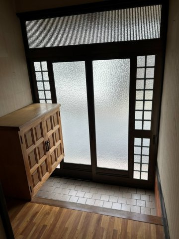 保免中1丁目の玄関|シンプルで使いやすい玄関です