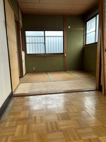 保免中1丁目の洋室|きれいな洋室です