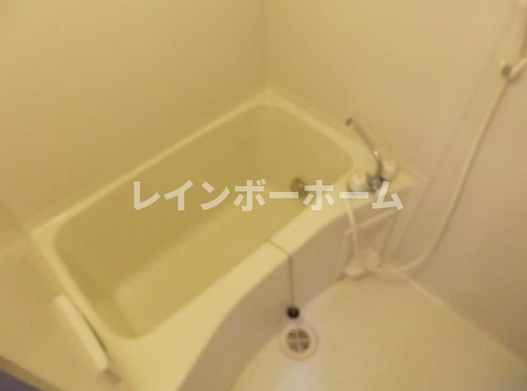 プレステージ綾瀬の浴室