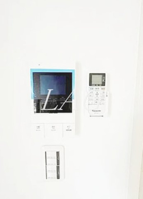 【セキュリティ】 | ＭＥＬＤＩＡ東小金井 | モニター付きインターフォンです。