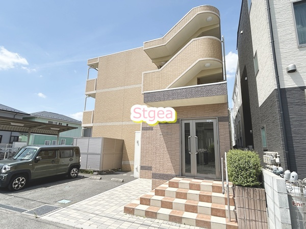 アン ラルジュの外観