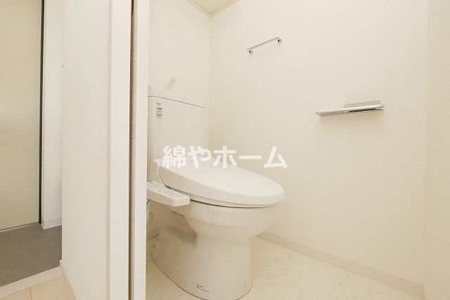 リヴィアス・ナンバ・クラスのトイレ|コンパクトで使いやすいトイレです