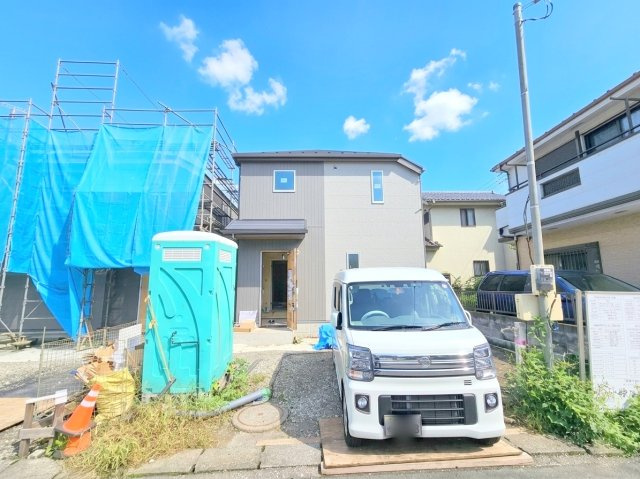 青梅市河辺町6丁目　全2棟の前面道路含む現地写真|現在建築中！2026年撮影