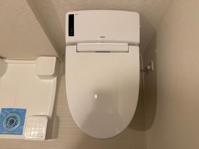 CREALpremier大島のトイレ