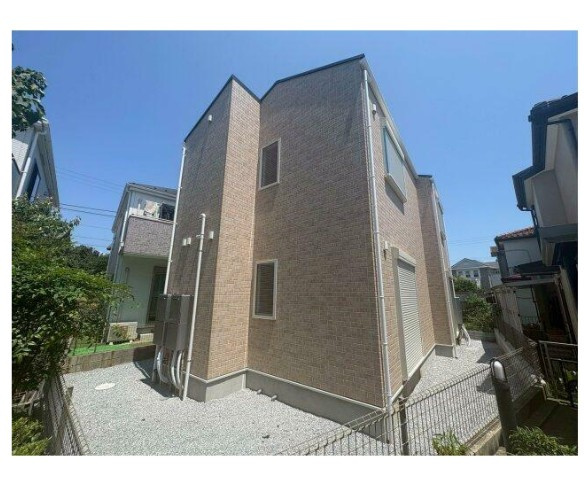 ベレガンス市川の外観