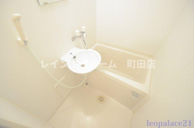 レオパレスペイサージュ※初期費用分割後払いサービス利用可能物件の洗面所