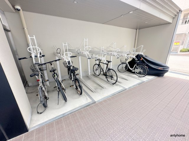 ネットフローラ立売堀　仲介手数料無料の駐車場