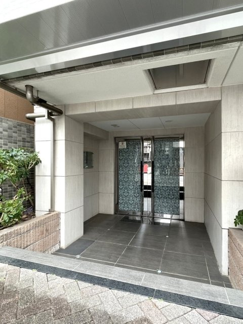 Ｖｅｒｏｎａ池袋本町Ｌｕｓｓｏのエントランス