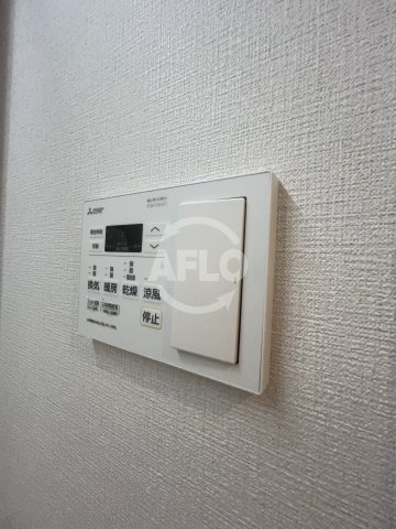 新大阪ファミール東館の洗面所