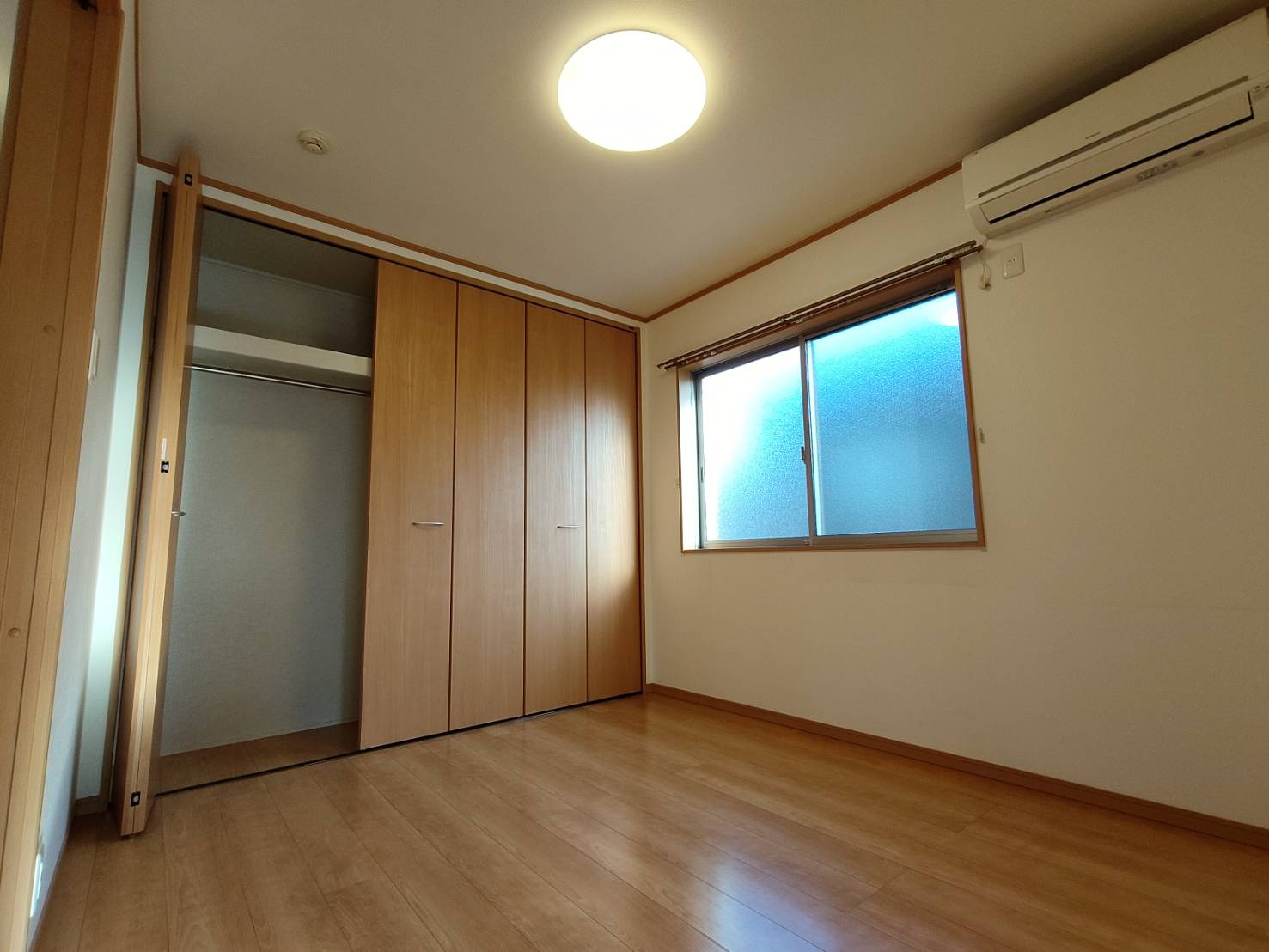 深阪　中古戸建の洋室