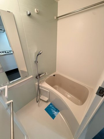 AZEST立川の浴室