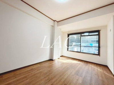 【居間・リビング】 | グランパ用賀 | 洋室のお部屋です。